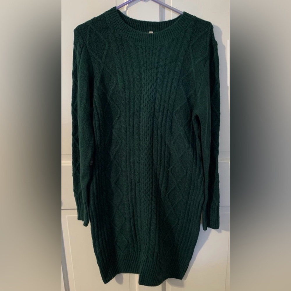Cozy and Thick Long Sleeve Cable Knit Dress - Dark Green